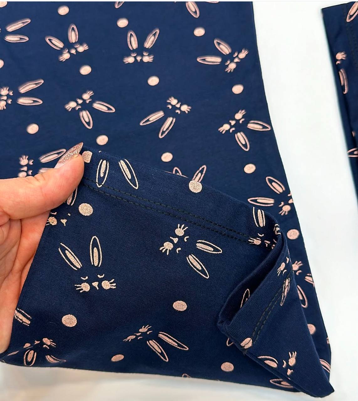 photo_5875477972481936175_y