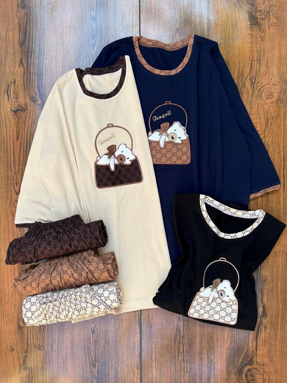 photo_5879704512358976777_y