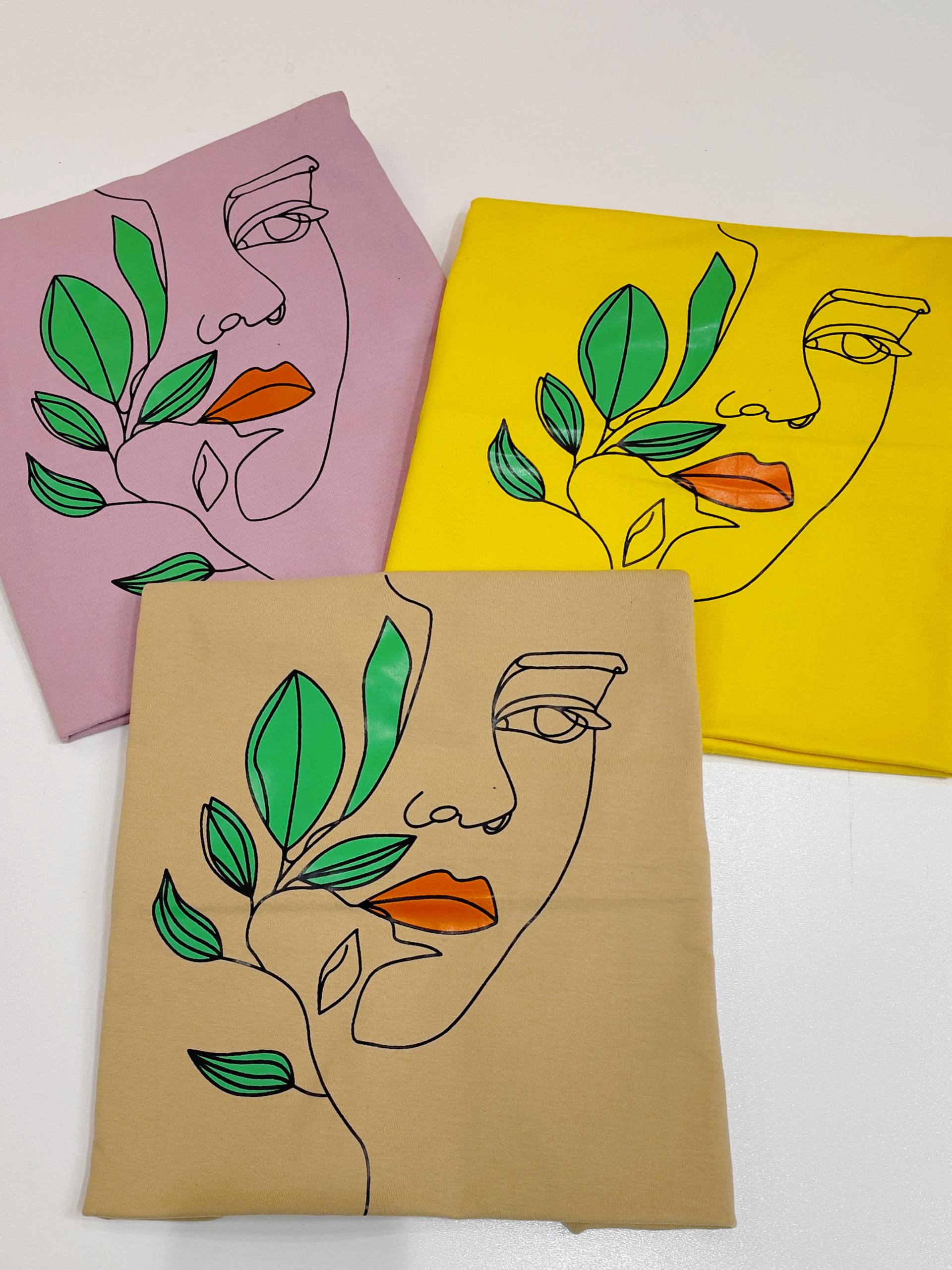 photo_5904752220463369111_w