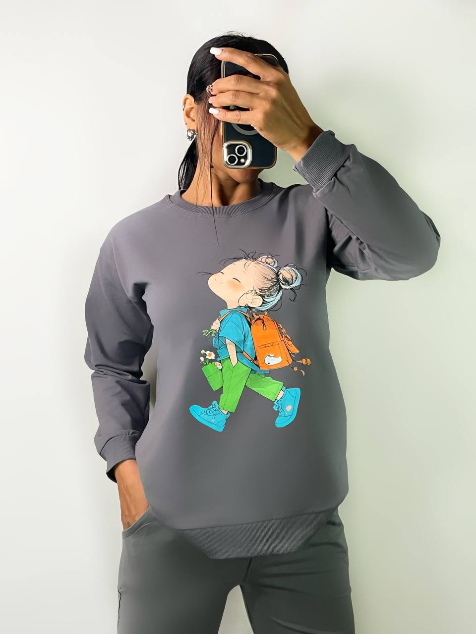 photo_6035278192144223296_y