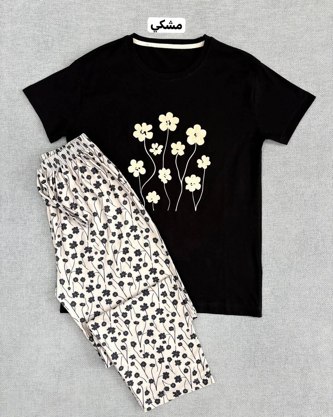 photo_6037360516843375653_w